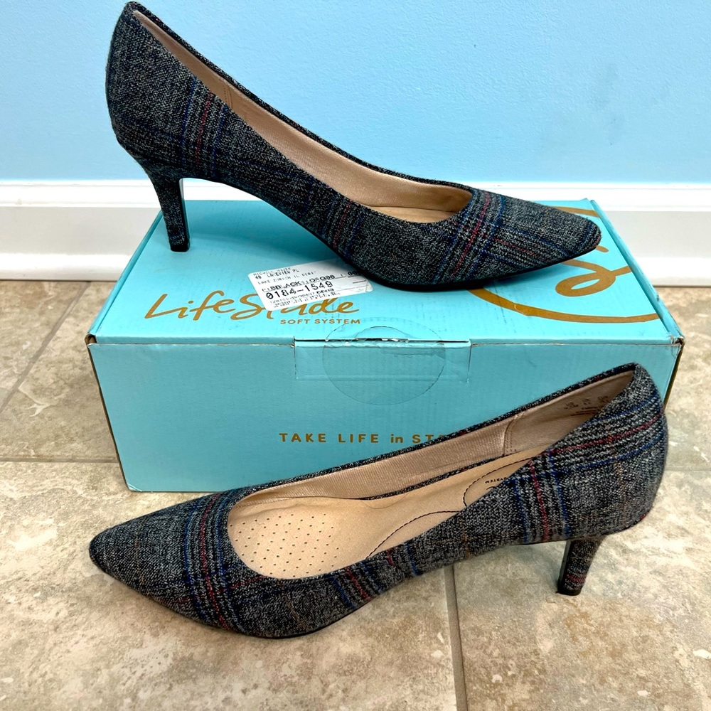 Grey Plaid Life Stride Heals